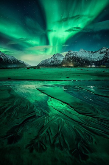 Dünyanın heyran qaldığı işıqlar - FOTOLAR